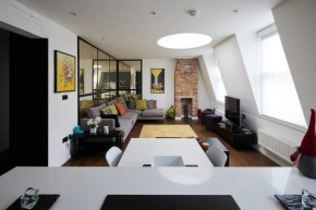 Elegant 2 Bedroom Flat in Central London close to Soho